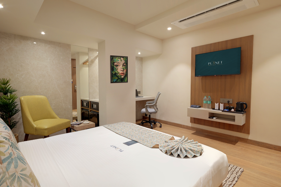 planet boutique hotel