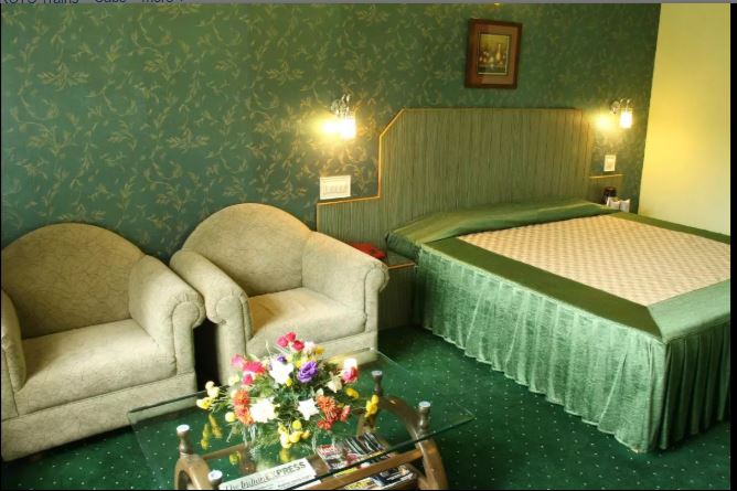 the royal regency manali