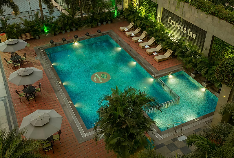 Express Inn The Business Luxury Hotel,Pathardi Phata,5 star
