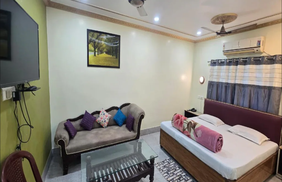 Hotel Dl,India>>Tezpur,2 star