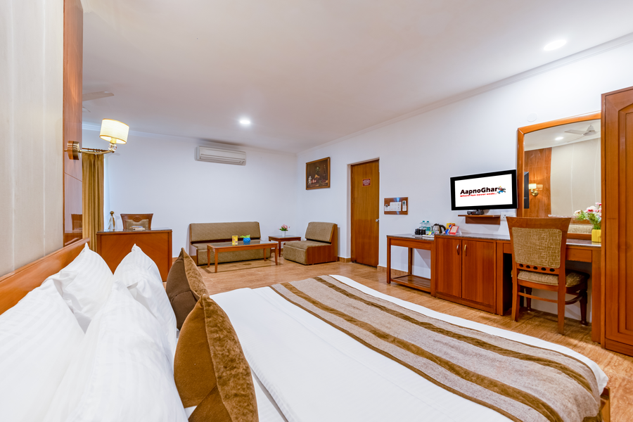 aapno ghar resort a part of airport motel and baza restaurant