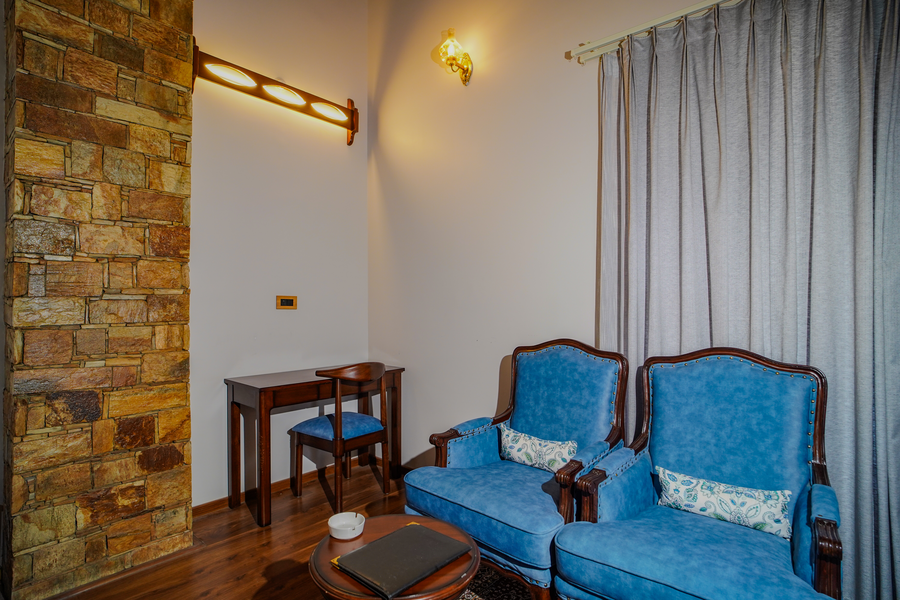 hotel neelesh inn a luxury lake view hotel 20 kms from nainital