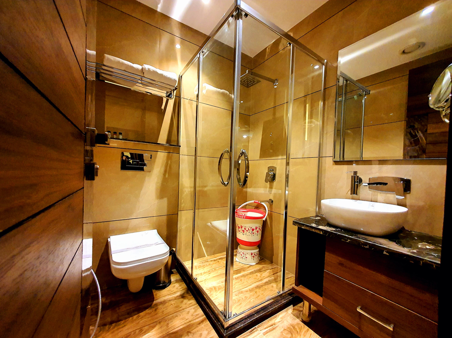 hotel makhan residency