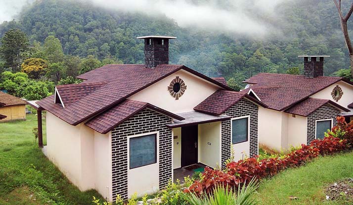 Latigre Resort,Bhatrojkhan>>Almora,4 star