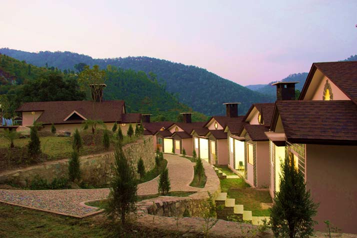 Latigre Resort,Bhatrojkhan>>Almora,4 star