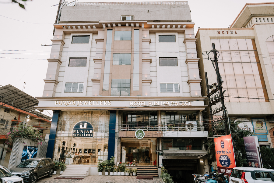 Hotel Punjab Palace,Moudhapara, Raipur,3 star