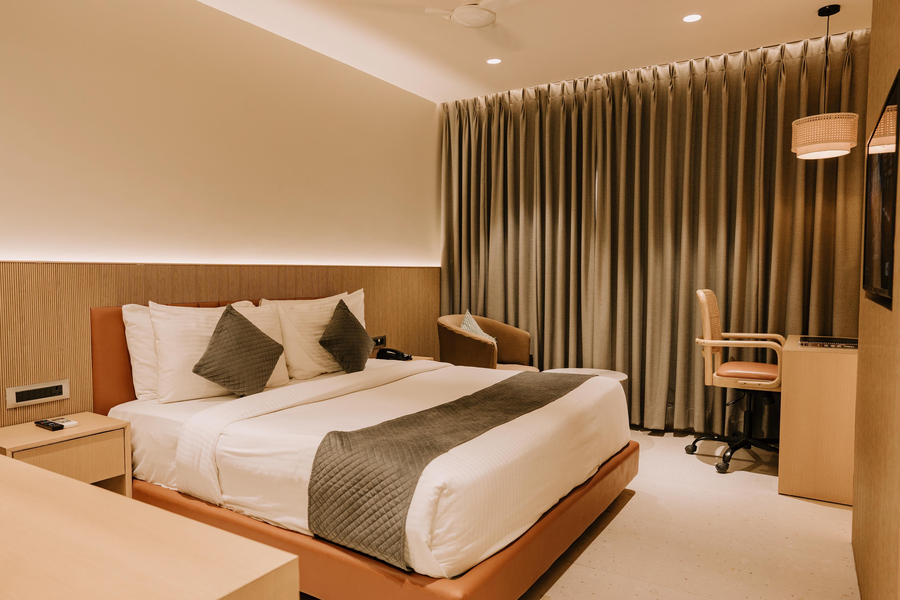 Hotel Punjab Palace,Moudhapara, Raipur,3 star