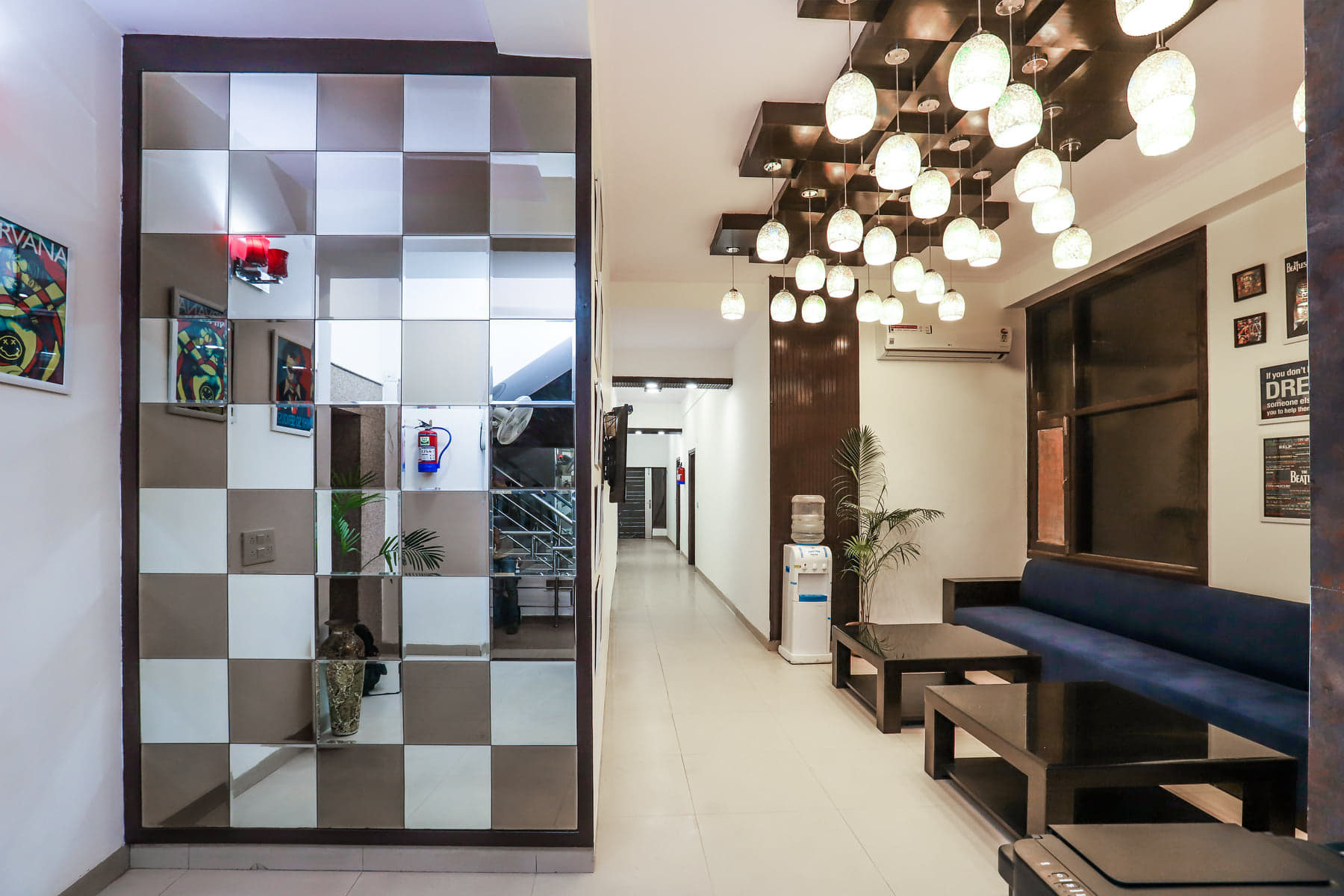 Hotel Vista,Noida Expressway,3 star