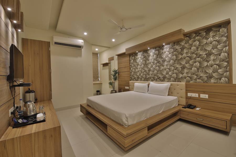 Hotel Grand Safari,Rajasthan>>Jaipur,3 star