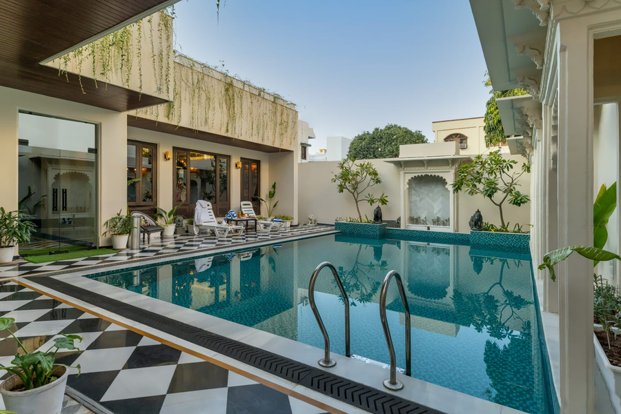 Kaner Bagh A Heritage Boutique Hotel,Sukhadia Circle,4 star