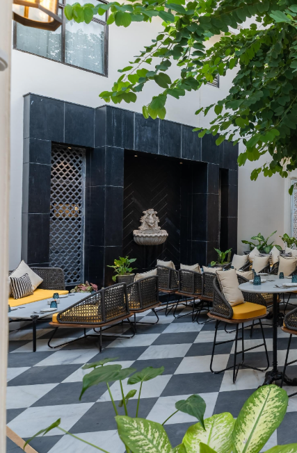 Kaner Bagh A Heritage Boutique Hotel,Sukhadia Circle,4 star