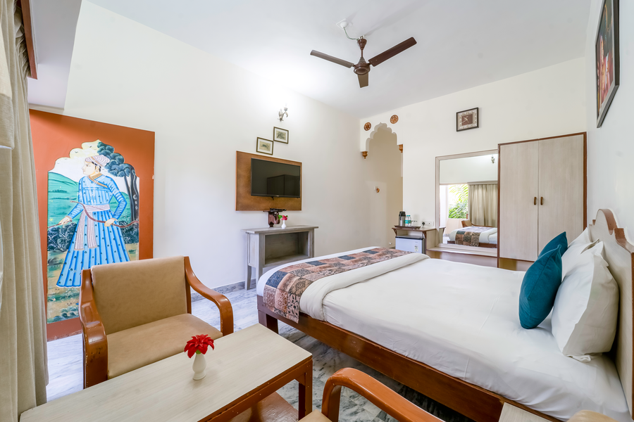 hotel chandrawati palace