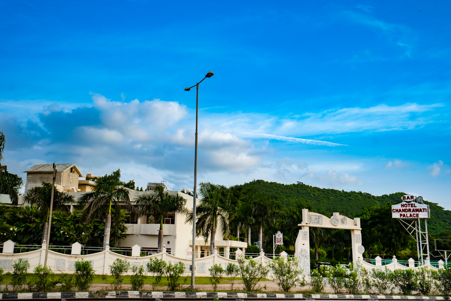Hotel Chandrawati Palace,Ricco Colony,3 star