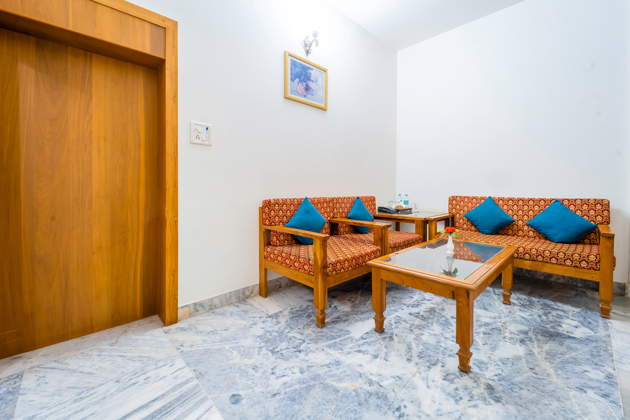 hotel chandrawati palace