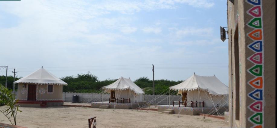 Kutch Yatra,Kutch>>Bhuj,3 star