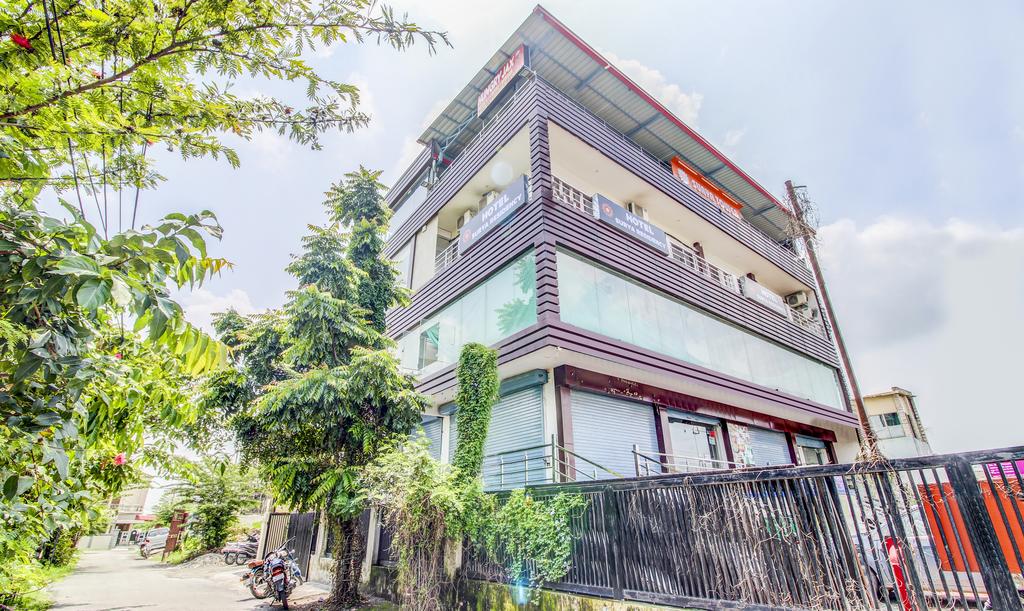 Treebo Trend Surya Residency,,3 star