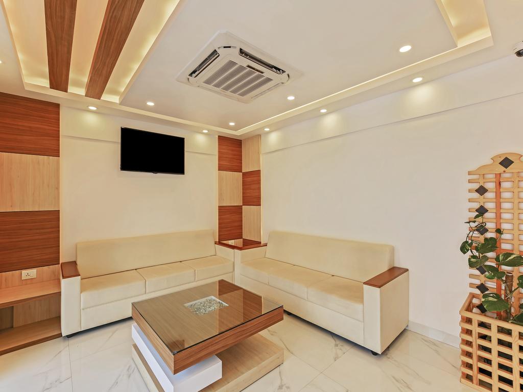 Treebo Goodland Residency,Thampanoor,3 star