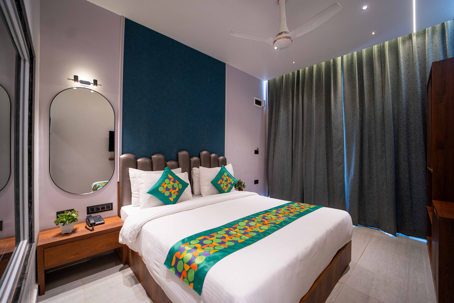 treebo winter town venna lake