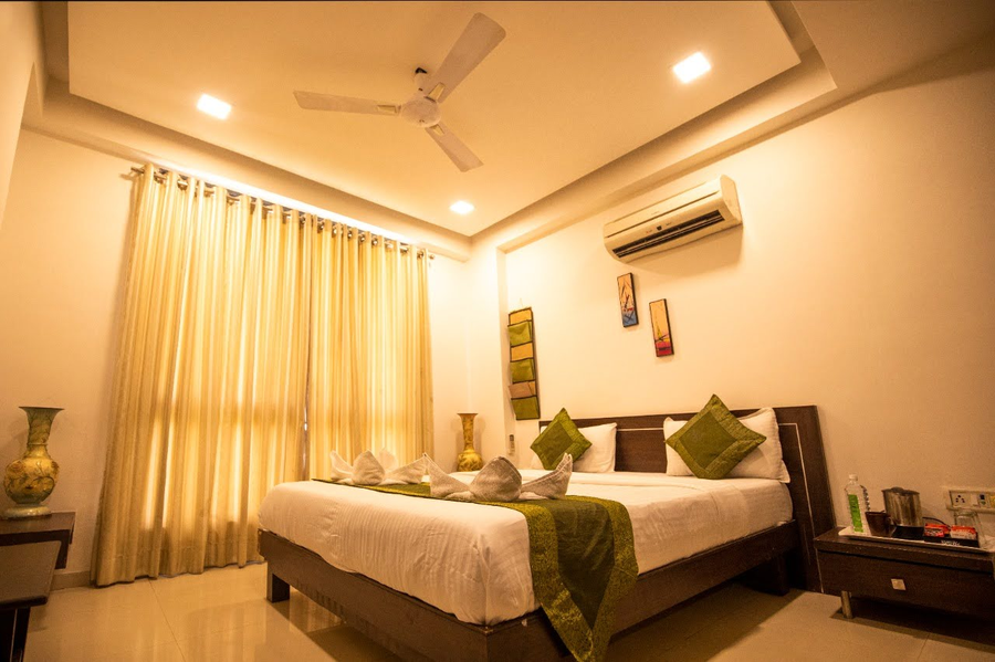 hotel shrimad residency
