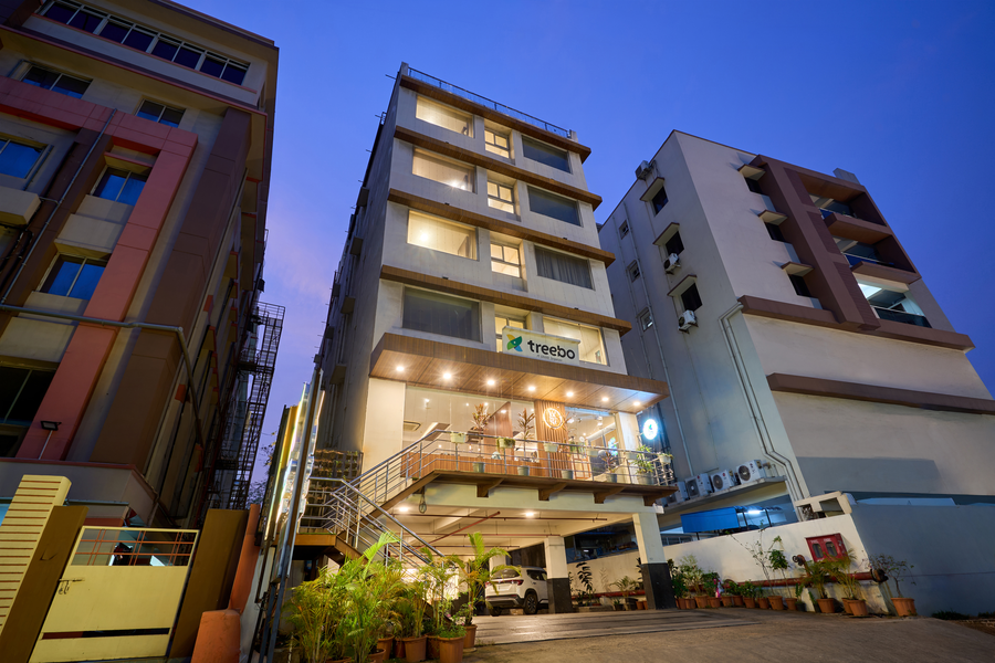 treebo premium pl grand visakhapatnam