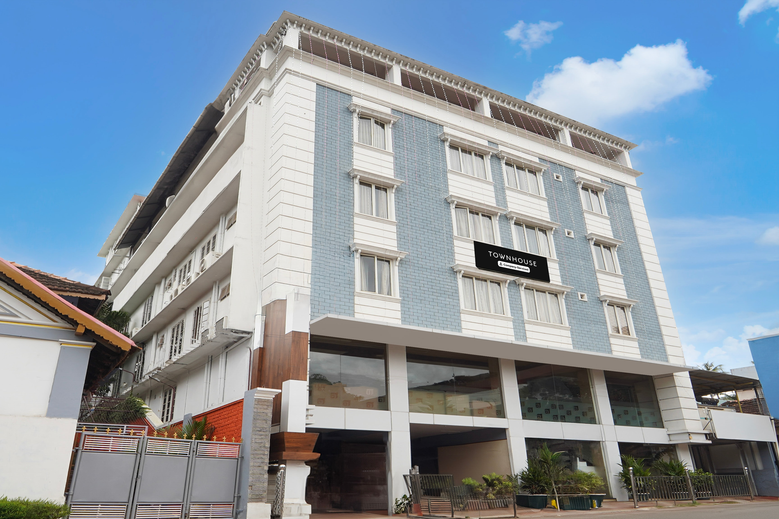 Super Townhouse Mg Road Trivandrum Formerly Nandanam Park, PALAYAM,3 star