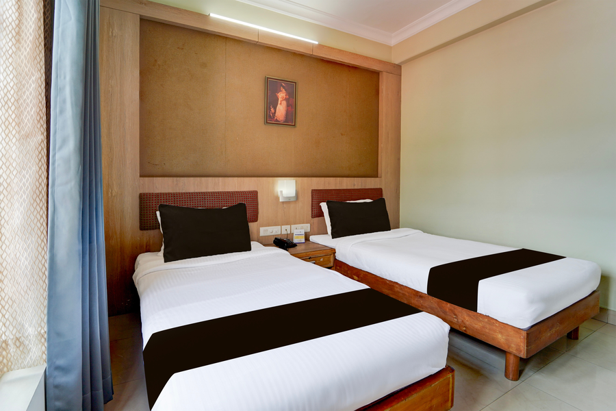 super townhouse mg road trivandrum formerly nandanam park