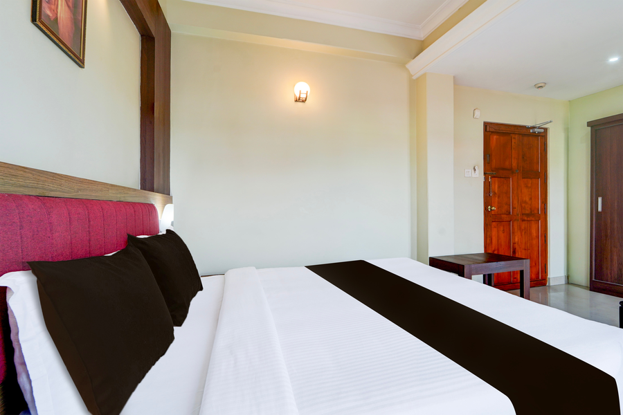 super townhouse mg road trivandrum formerly nandanam park