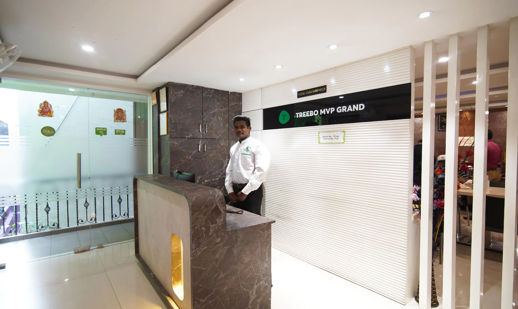 Treebo Mvp Grand,Vishakhapatnam>>Visakhapatnam,3 star