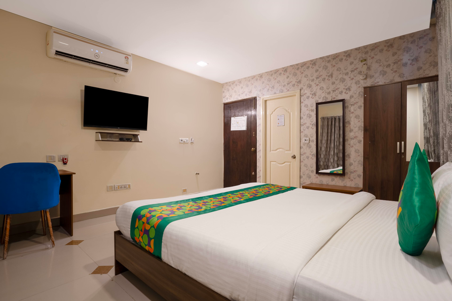 treebo srico banjara hills
