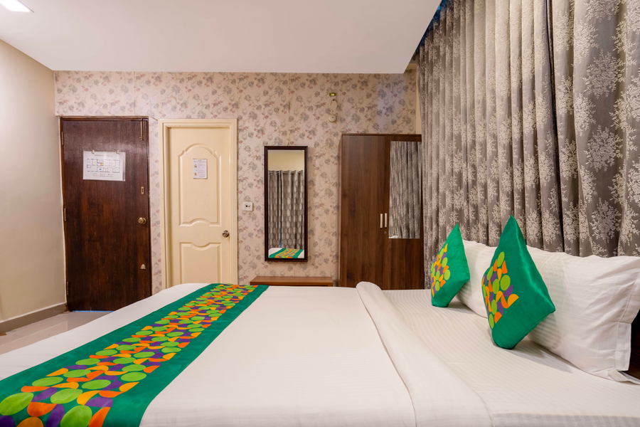 treebo srico banjara hills