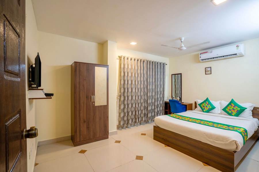 treebo srico banjara hills