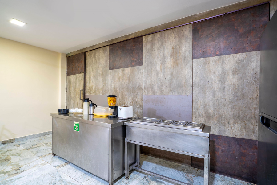 treebo srico banjara hills