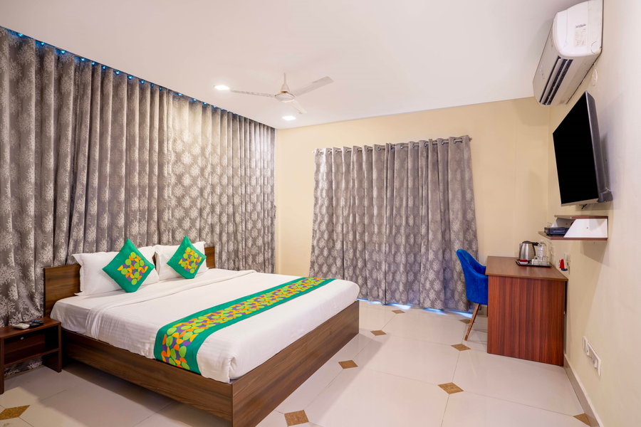 treebo srico banjara hills