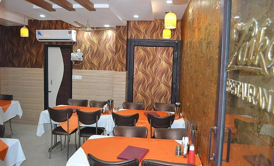 Jigyasa Palace By Mayda Hospitality Pvt. Ltd,Rakabganj,3 star