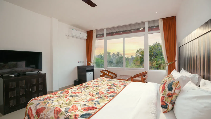 summit green village lake resort and spa kaziranga