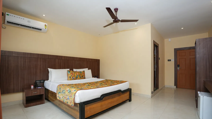 summit green village lake resort and spa kaziranga