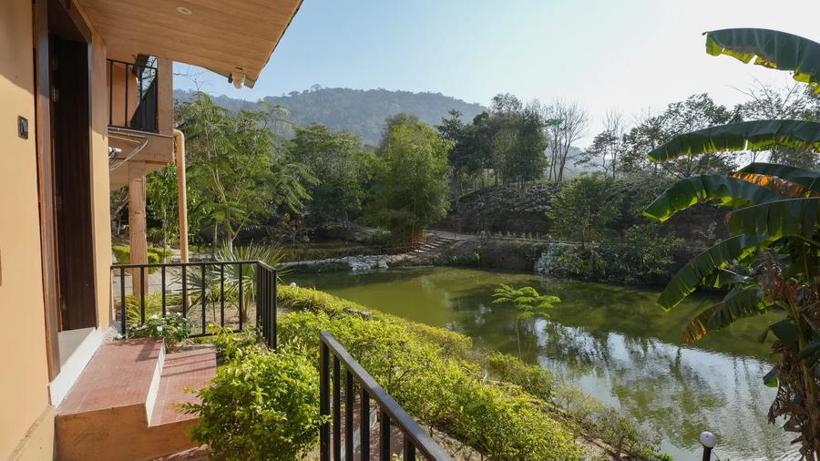 summit green village lake resort and spa kaziranga