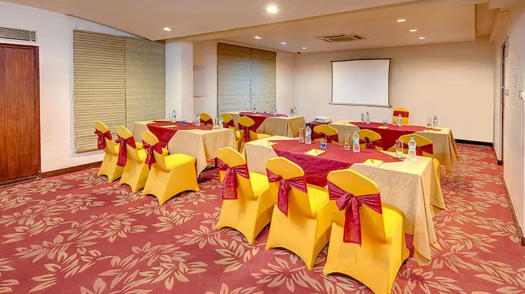 hotel hindusthan international select
