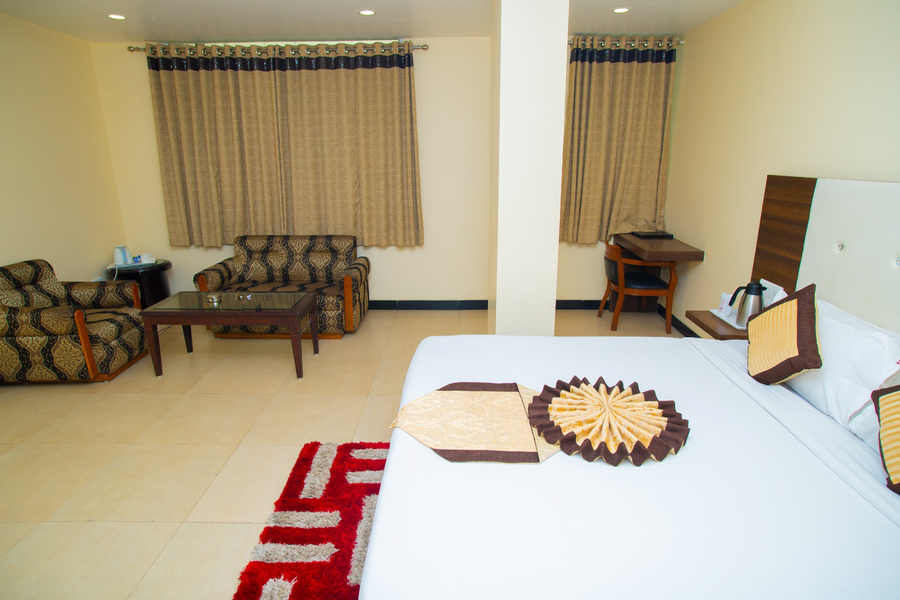 hotel simran raipur junction