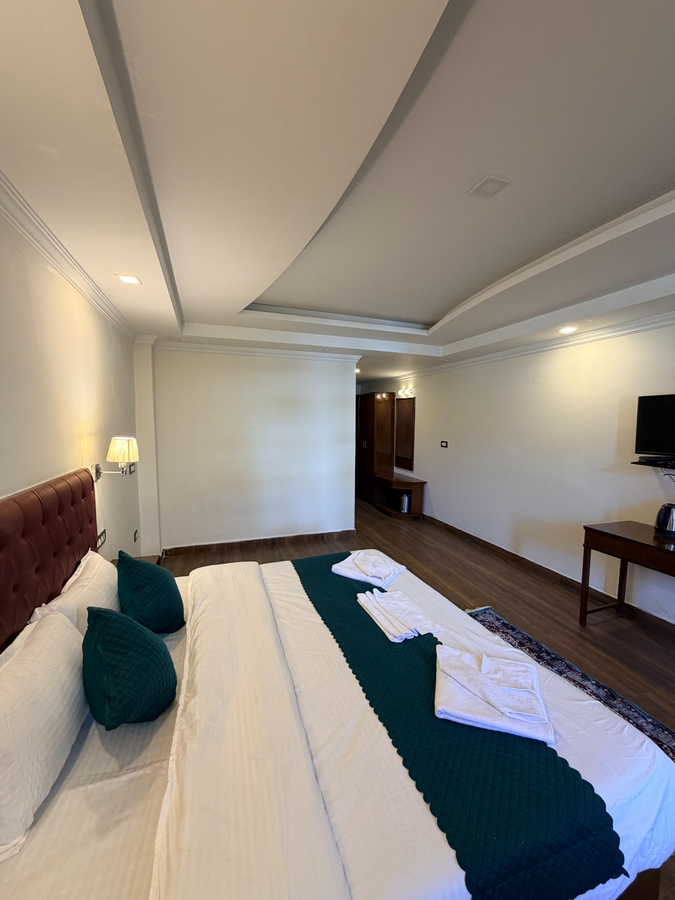 hotel green tara