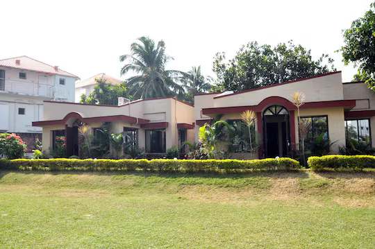 hotel dolphin