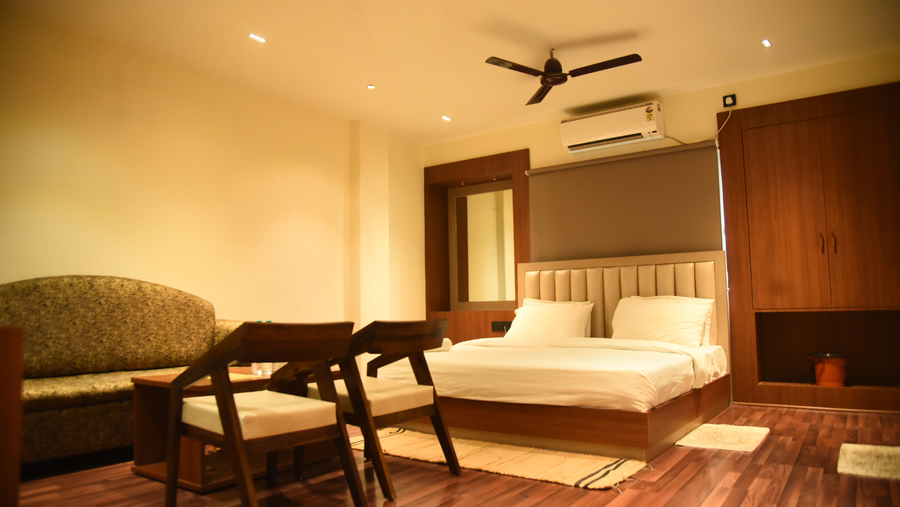 hotel yashoda international