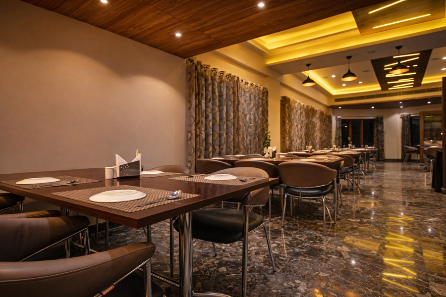 hotel mandovin a premium hotel in udaipur