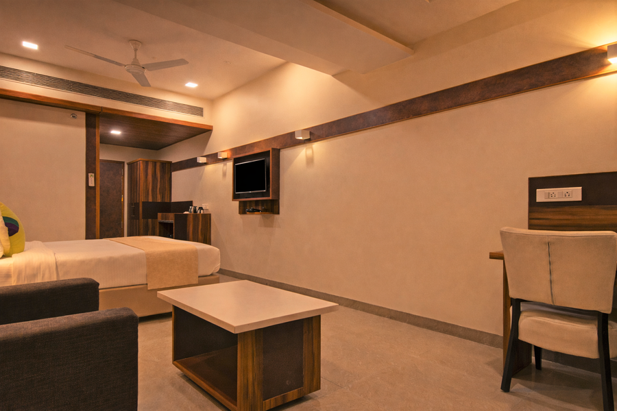 hotel mandovin a premium hotel in udaipur