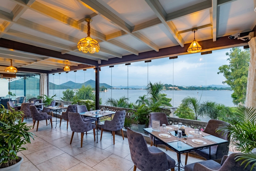 panna vilas a lake facing boutique hotel