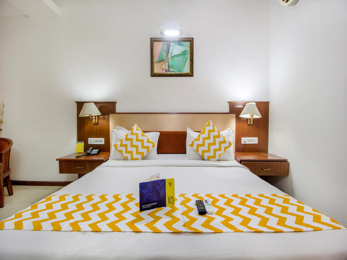 hotel royal empire