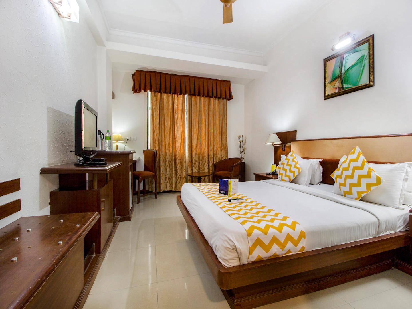 hotel royal empire