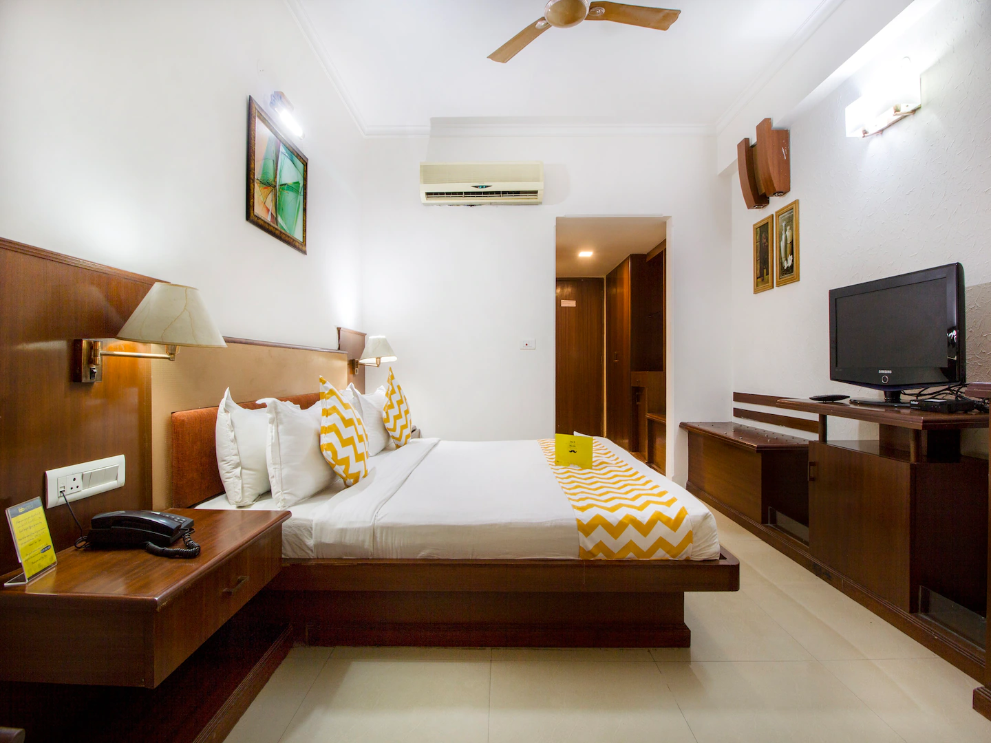 hotel royal empire