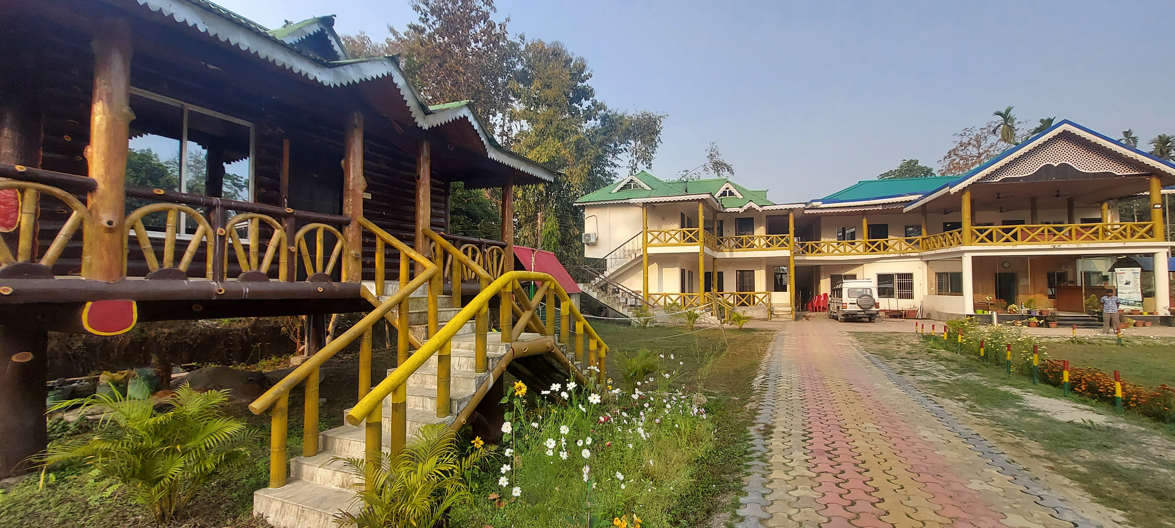 Delight Green Heaven Resort,Jalpaiguri>>Bagdogra,3 star