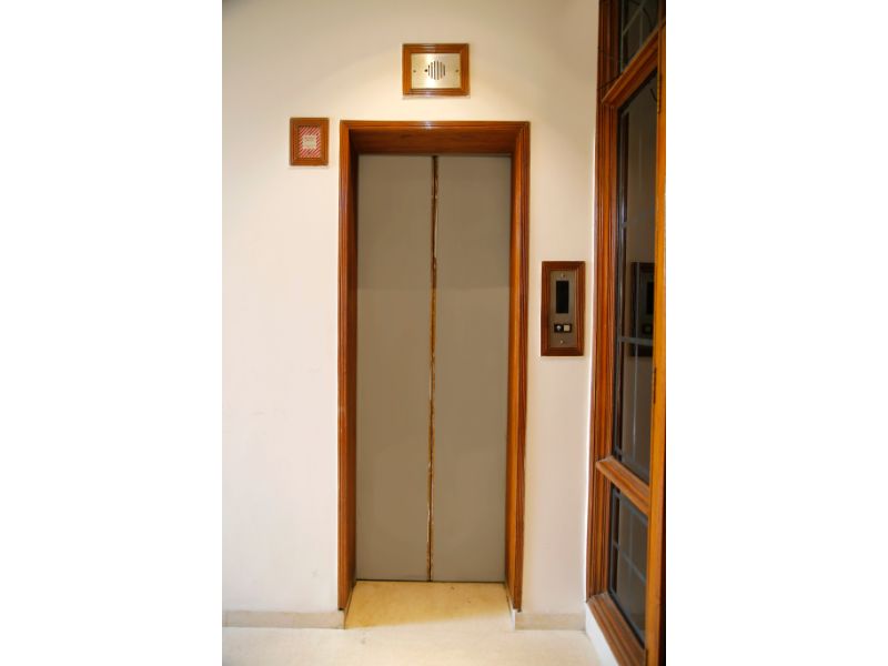 Jagabandu Guest House,Green Park,3 star